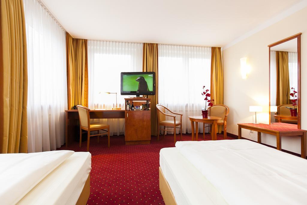 Hotel Am Berliner Platz Langenfeld  Phòng bức ảnh